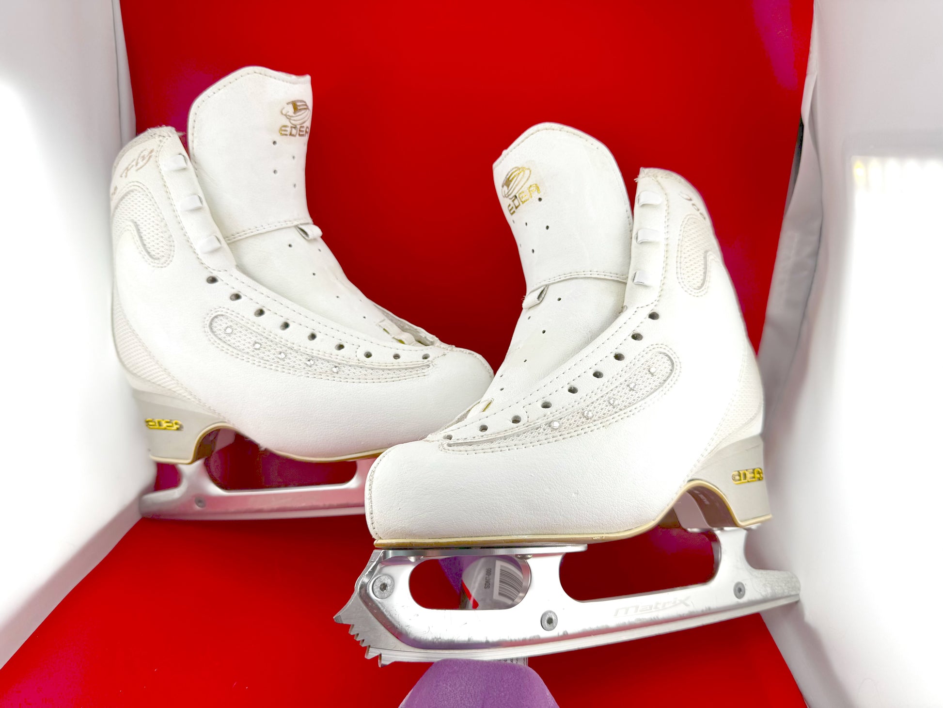 Quality Gently Used Figure Skates