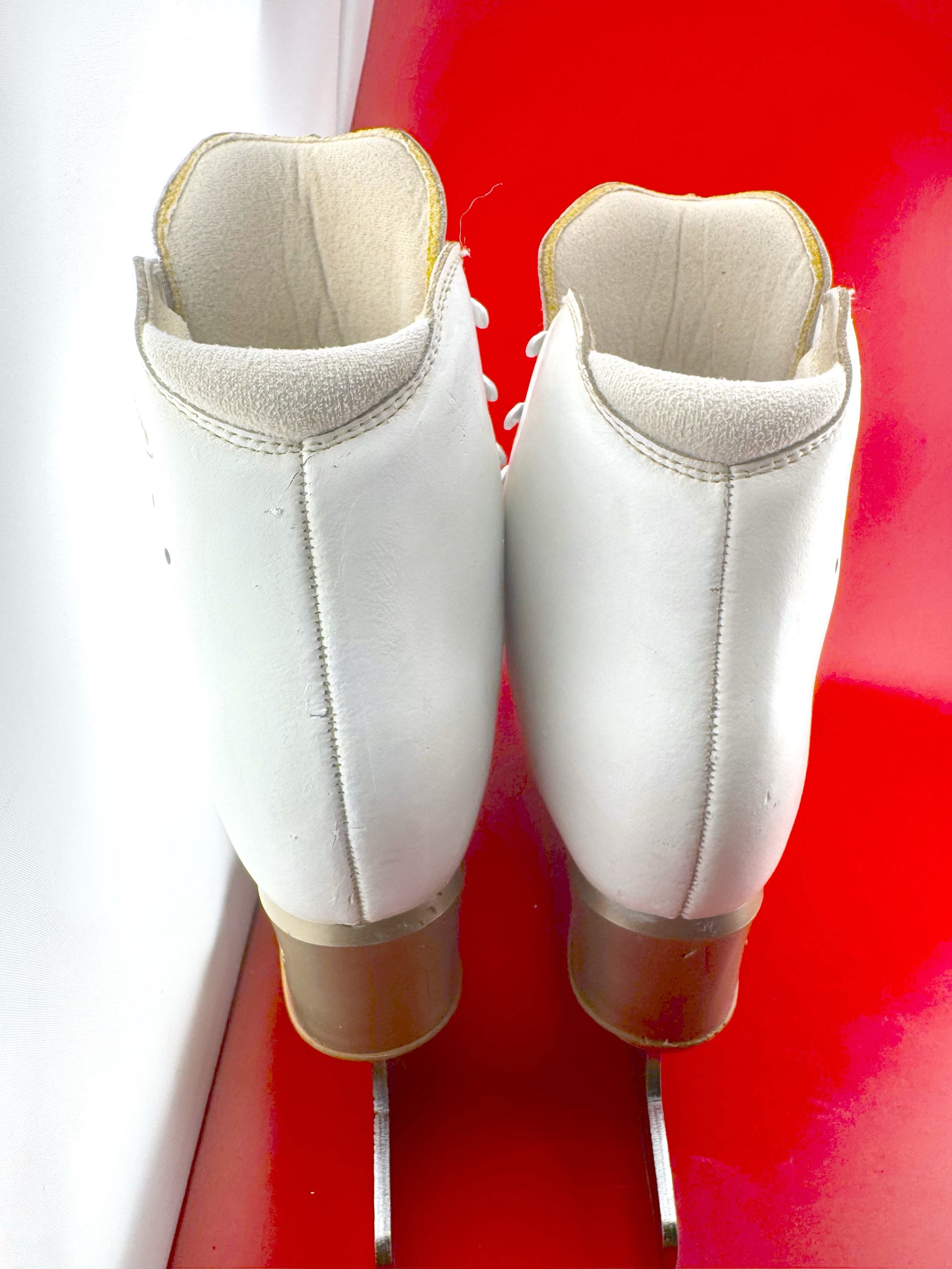 Quality Gently Used Figure Skates