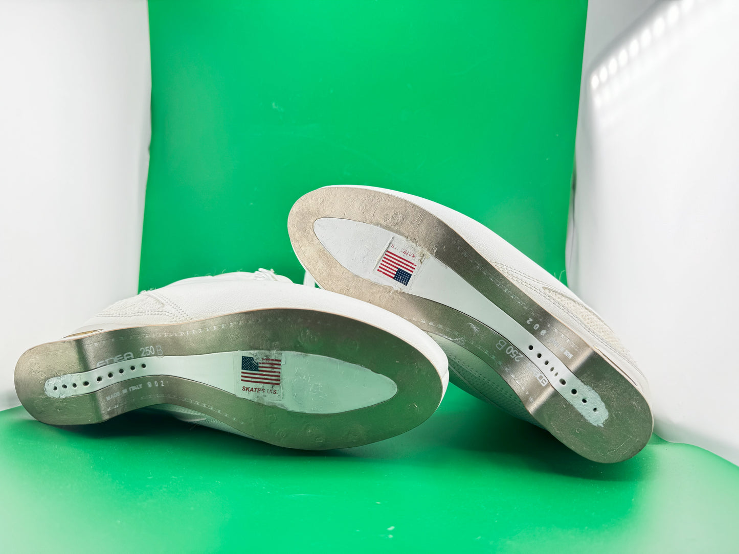 Gently Used Figure Skates Edea Ice Fly 250 B | gently-used-edea-ice-fly-250-b | Quality Gently Used Figure Skates