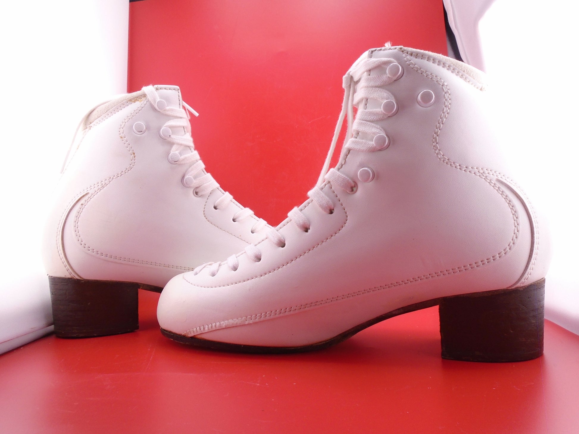 Risport Royal Prime Boots (top Notch Of Risport )Size 265 Plugged Wider Edea | risport-royal-prime-boots-top-notch-of-risport-size-265-plugged-wider-edea | Quality Gently Used Figure Skates