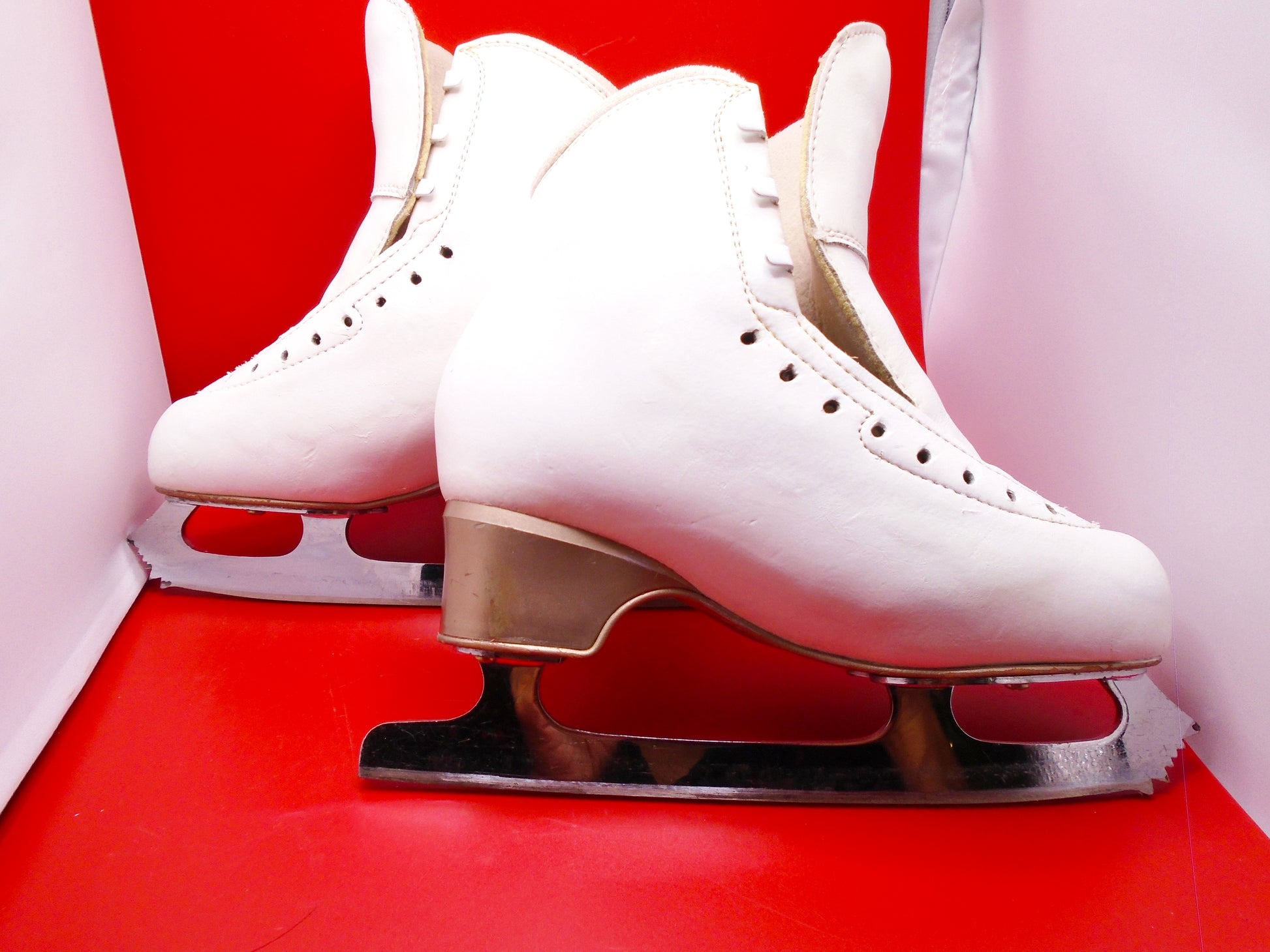 Quality Gently Used Figure Skates