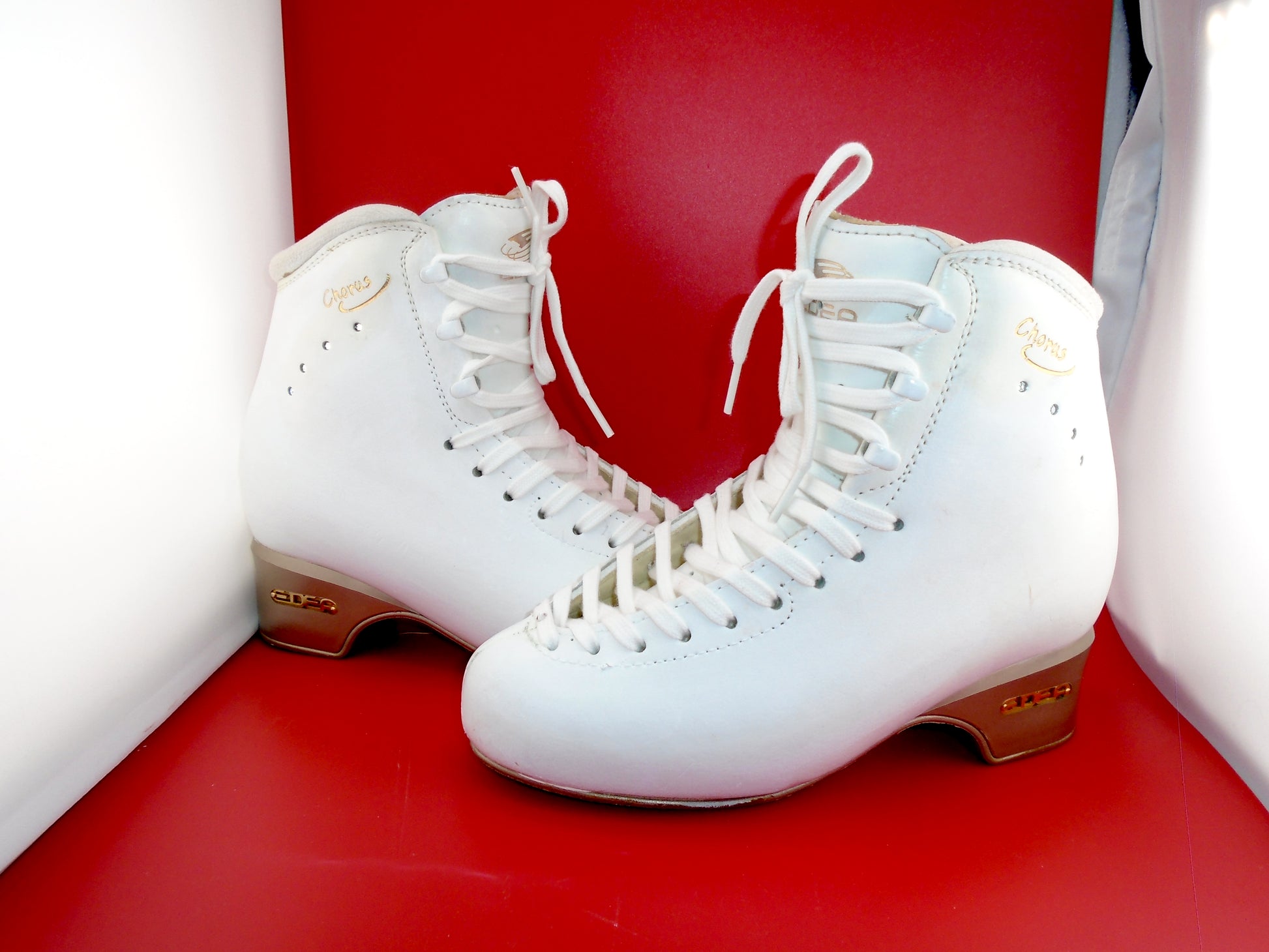 Edea Chorus Size 235 C Boots $30 extra | edea-chorus-size-235-c-boots | Quality Gently Used Figure Skates