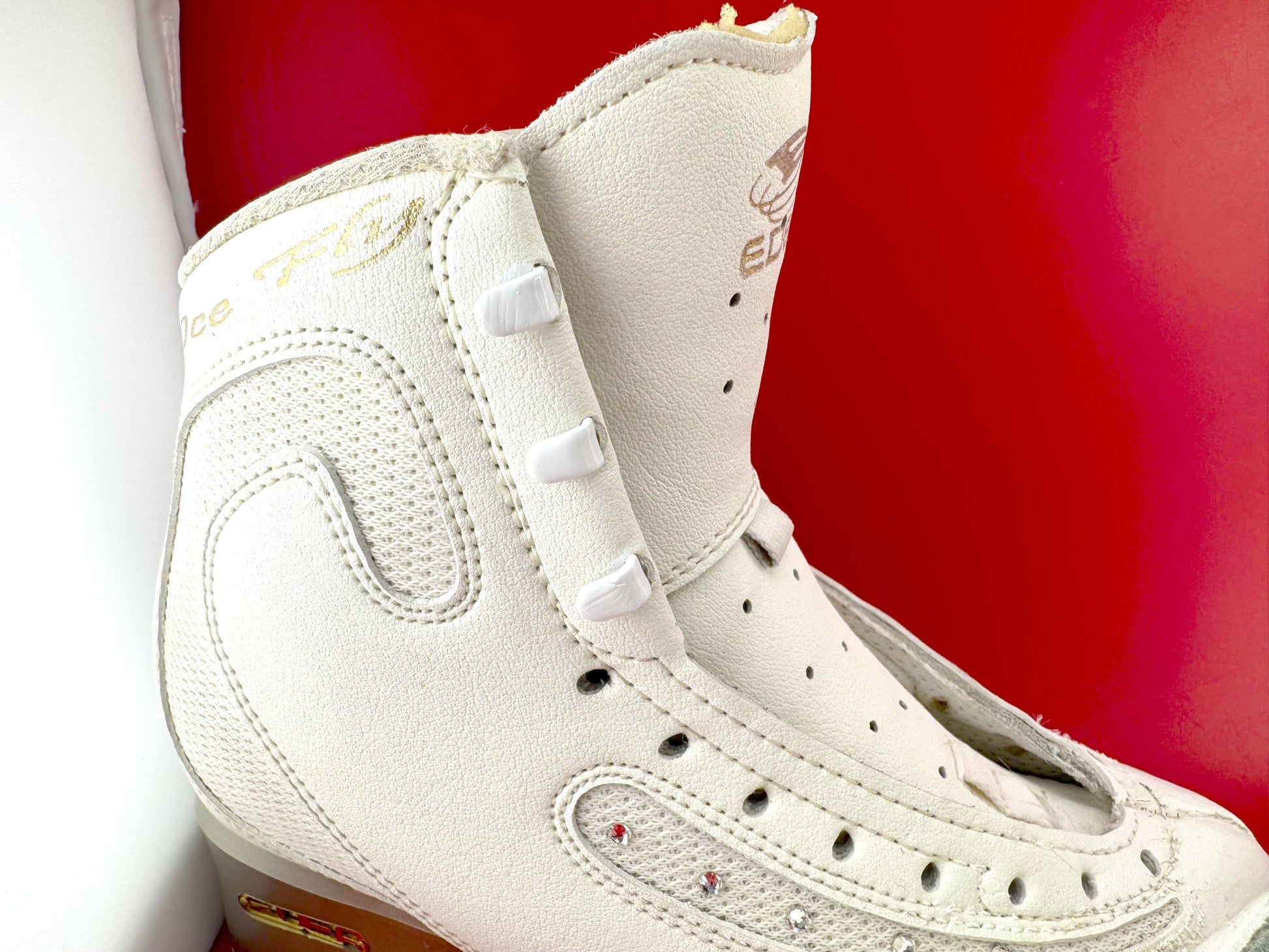 Quality Gently Used Figure Skates