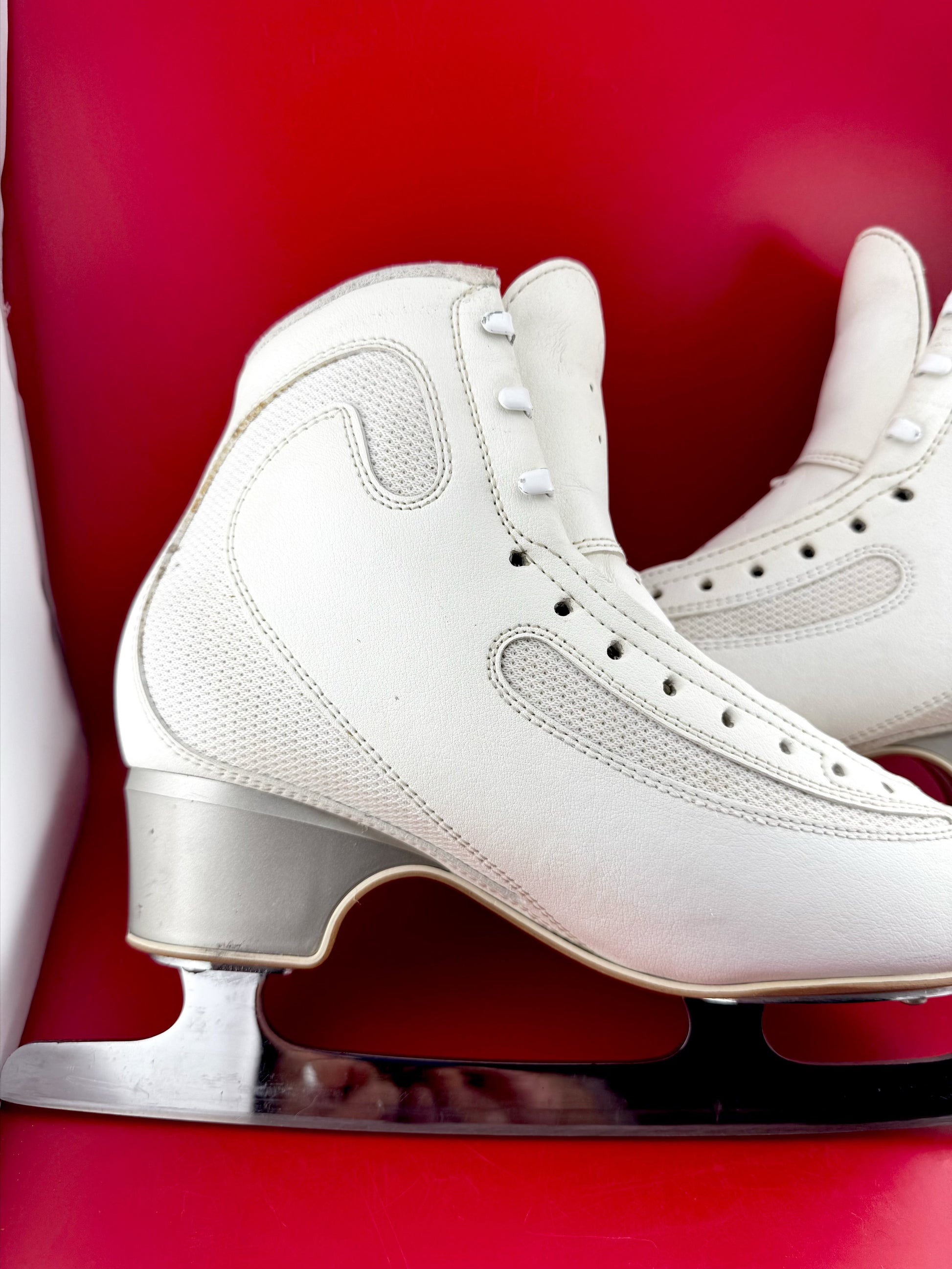 Quality Gently Used Figure Skates