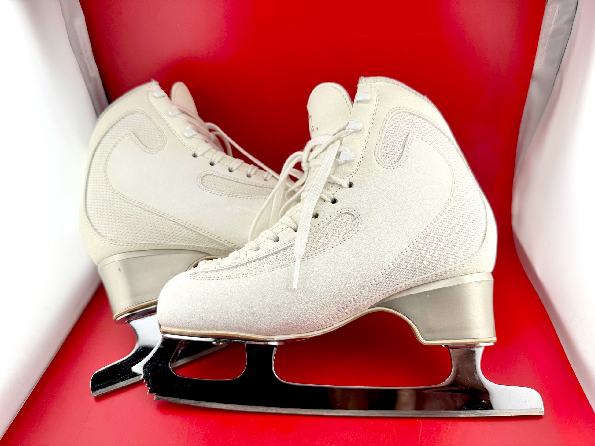 Quality Gently Used Figure Skates