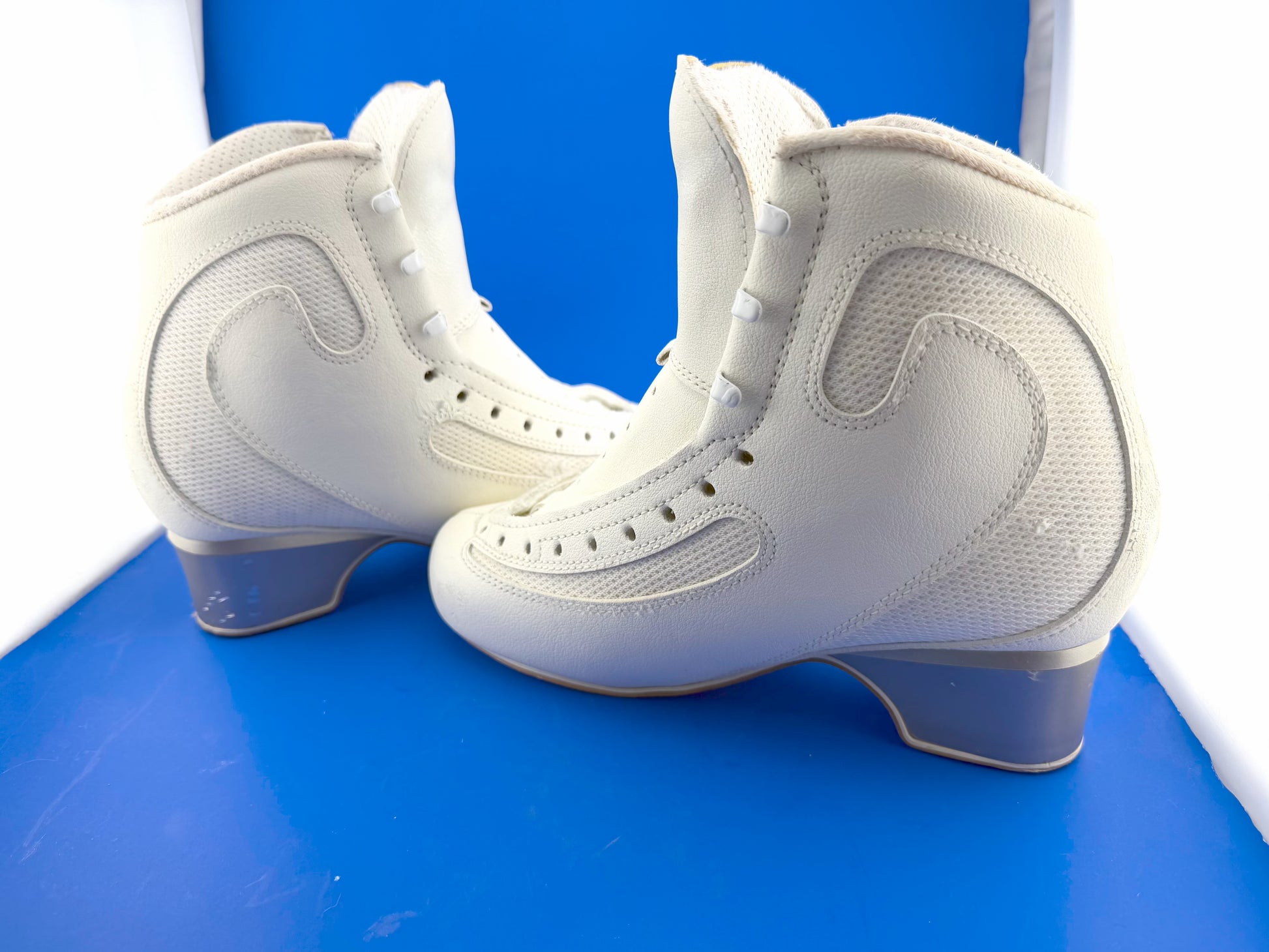 Quality Gently Used Figure Skates
