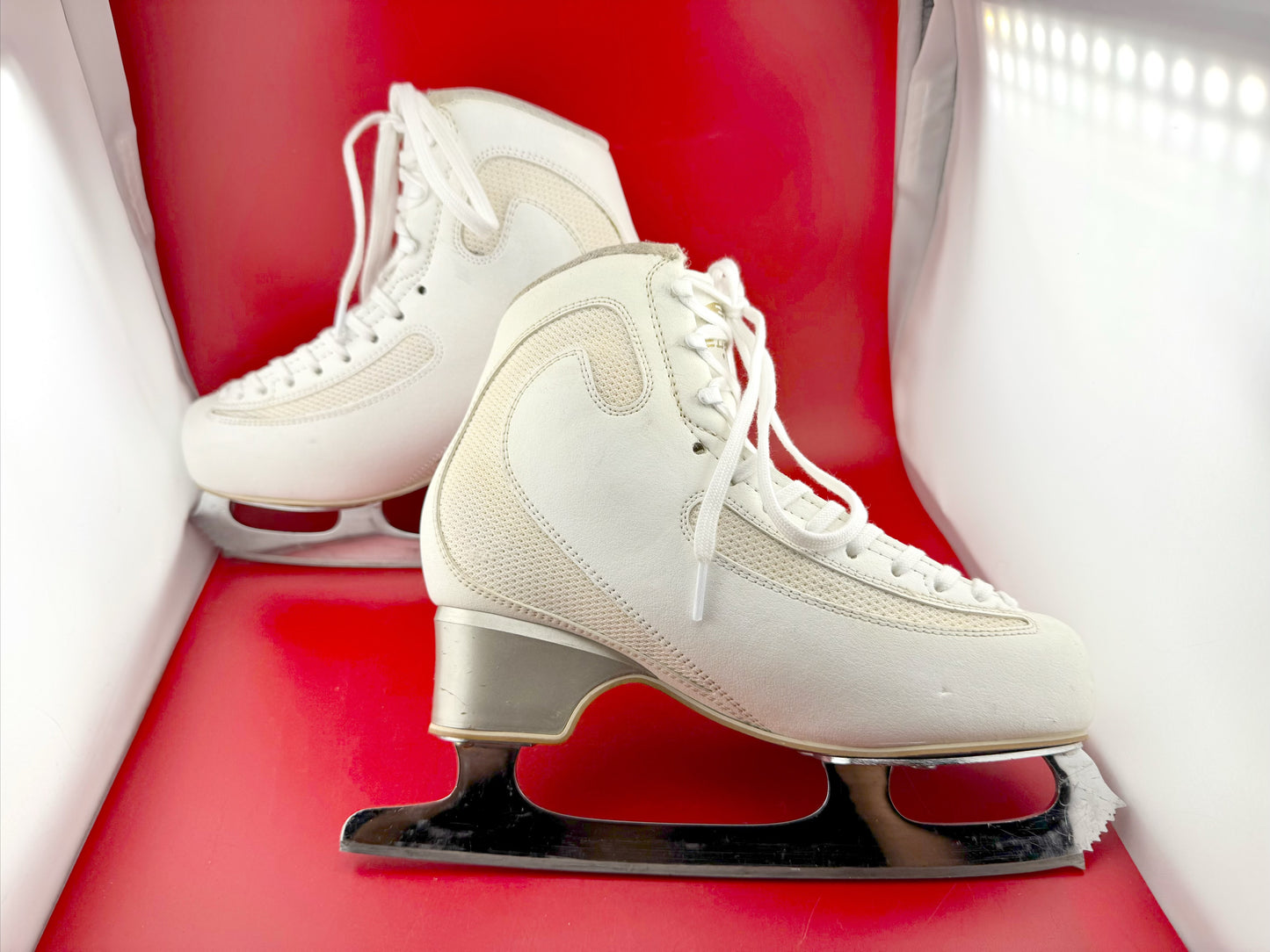 Edea Ice Fly 250 C and Coronation Blades