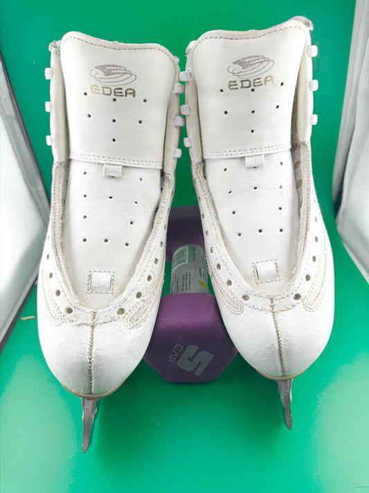 Edea Ice Fly 240C and Matrix Supreme Blades