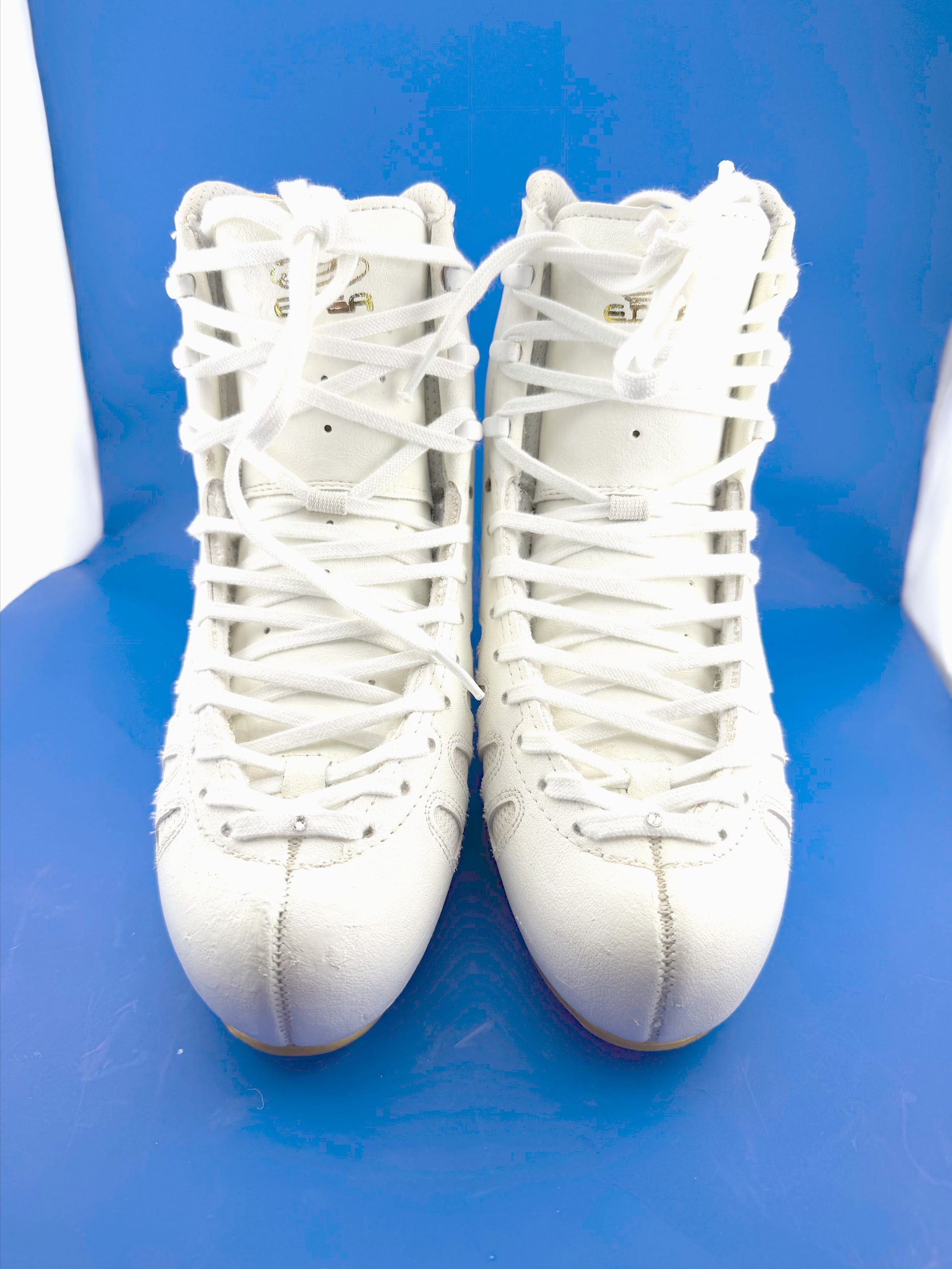 Quality Gently Used Figure Skates