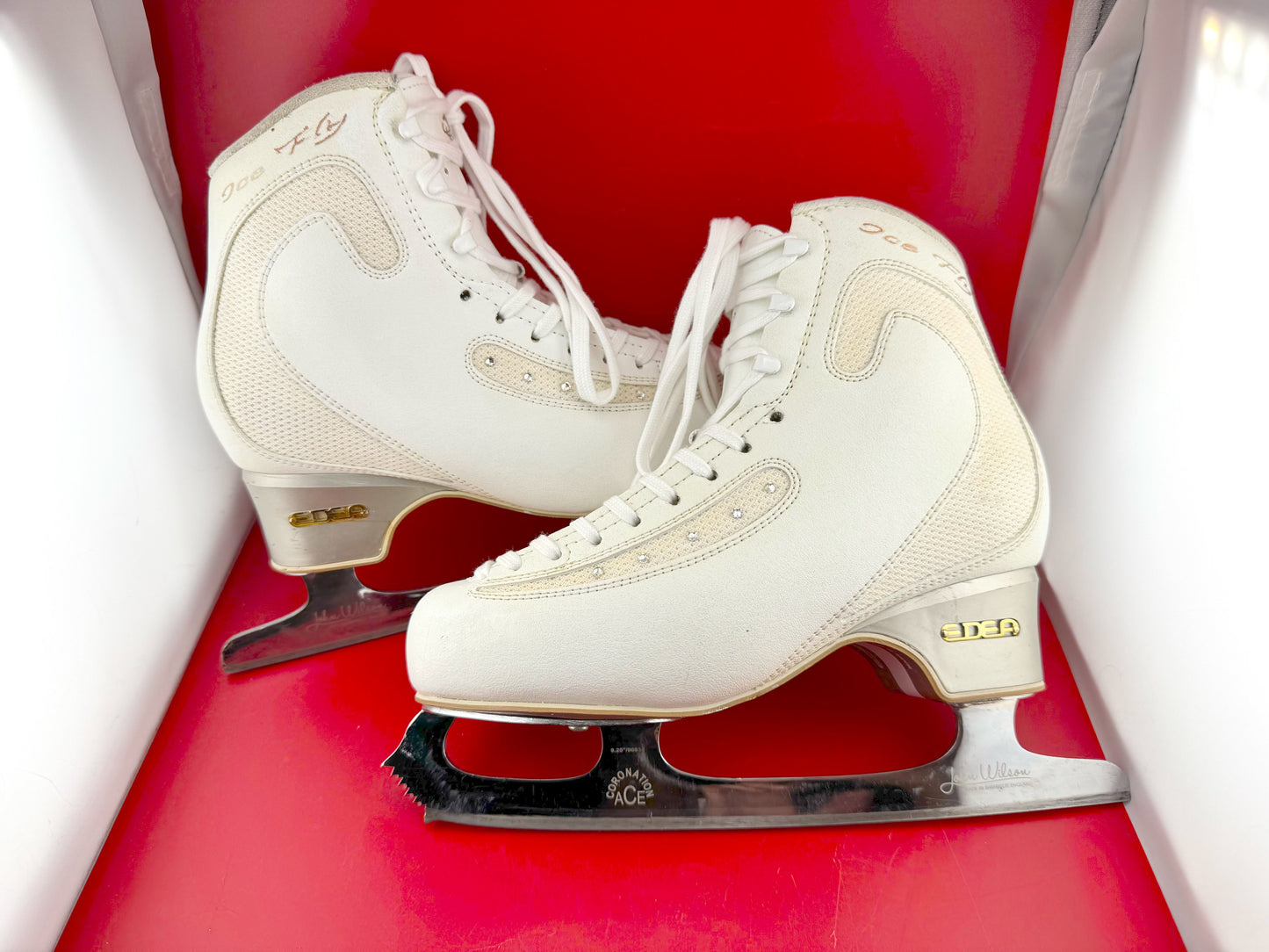 Edea Ice Fly 250 C and Coronation Blades