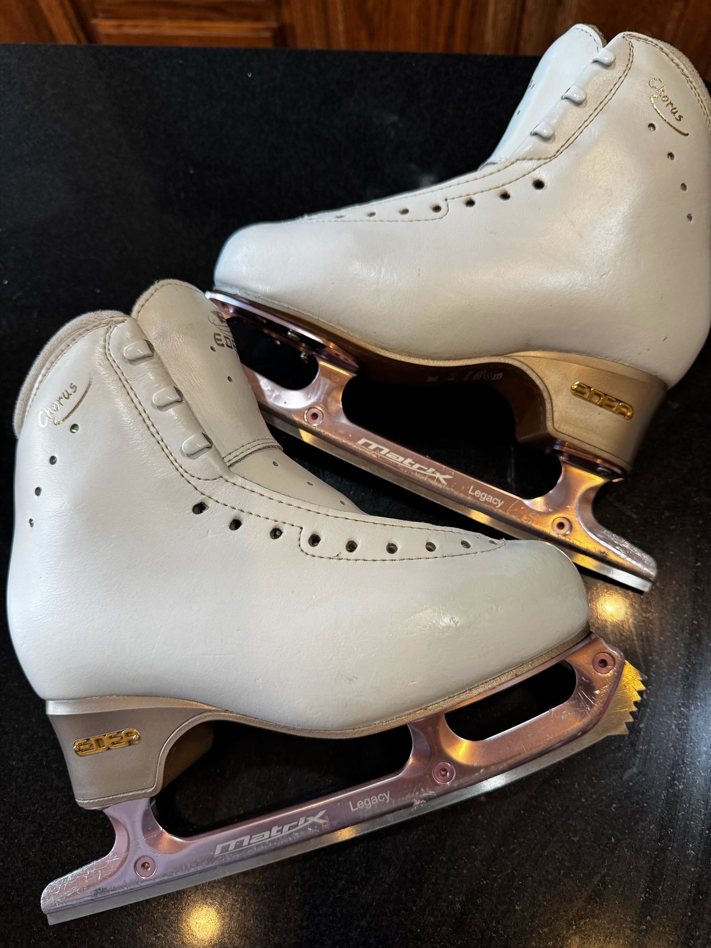 Edea Chorus 240 C and Matrix Legacy blades