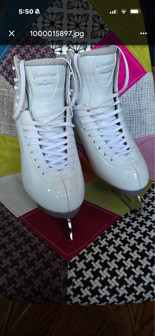 Jackson Premier Debut 8.5 R Boots only