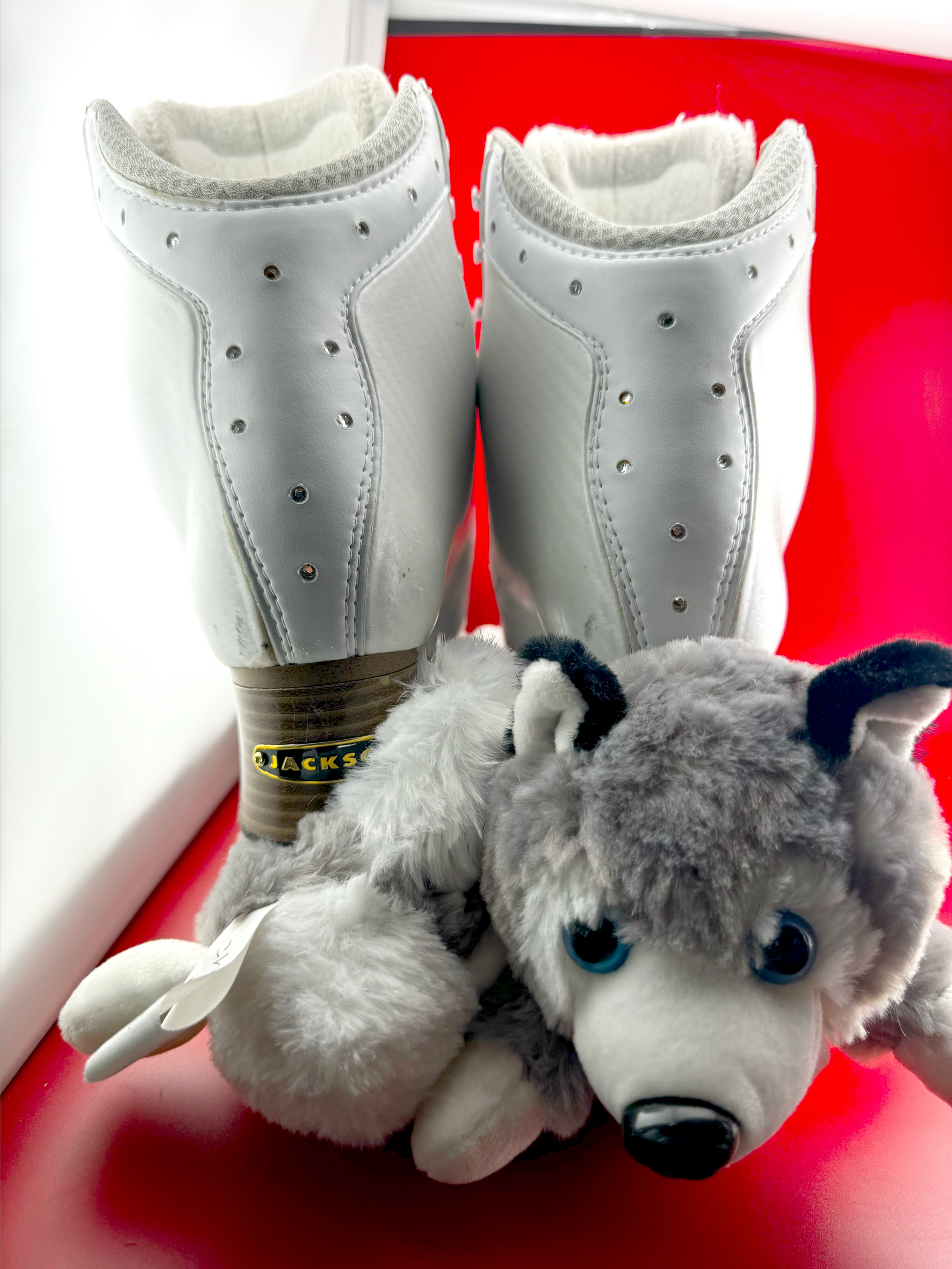 Quality Gently Used Figure Skates