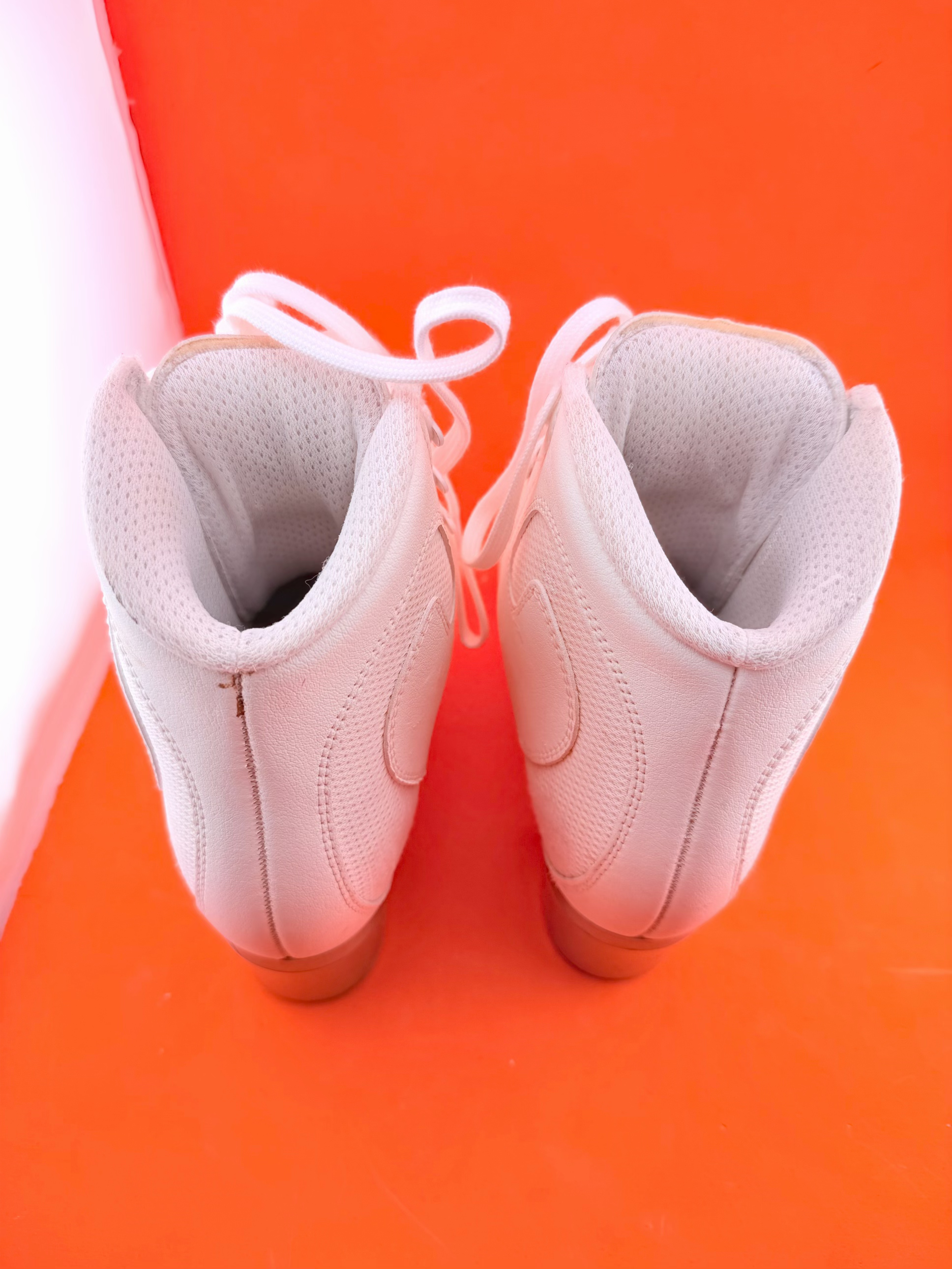 Quality Gently Used Figure Skates