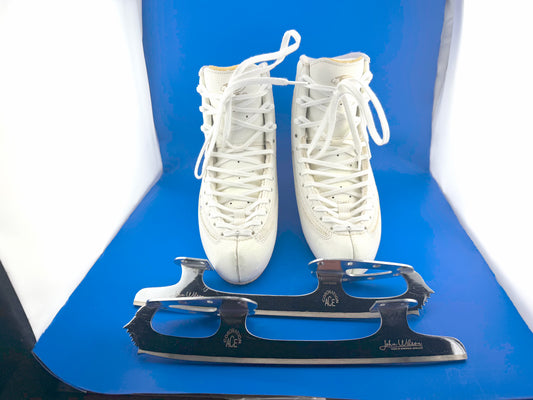 Edea Ice Fly 250 C and Coronation Blades 9.25