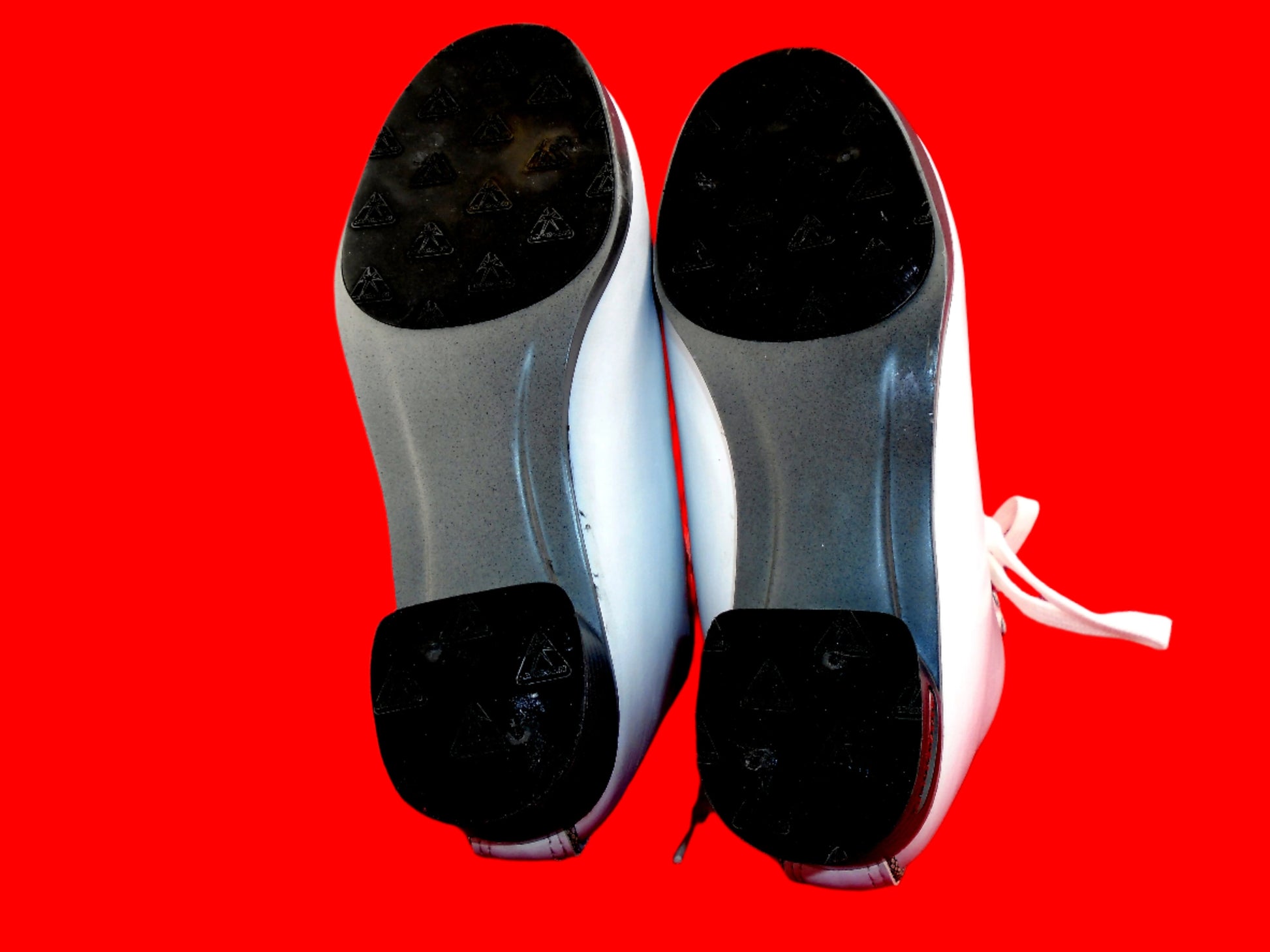 Jackson Debut 3R Size 3 Regular width | jackson-debut-3r-size-3-regular-length | Quality Gently Used Figure Skates