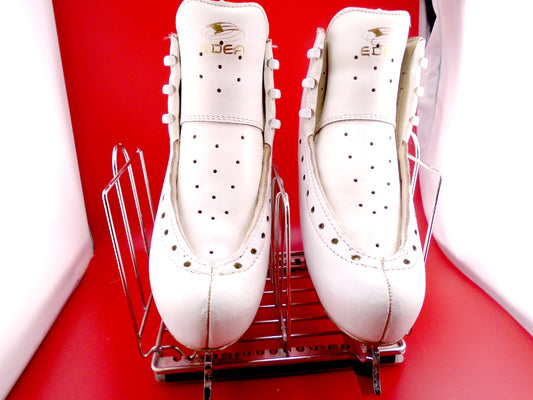 Gently Used Figure Skates Edea Chorus 220 C and MK Professional Blades $30 extra | edea-chorus-220-c-and-mk-professional-blades | Quality Gently Used Figure Skates
