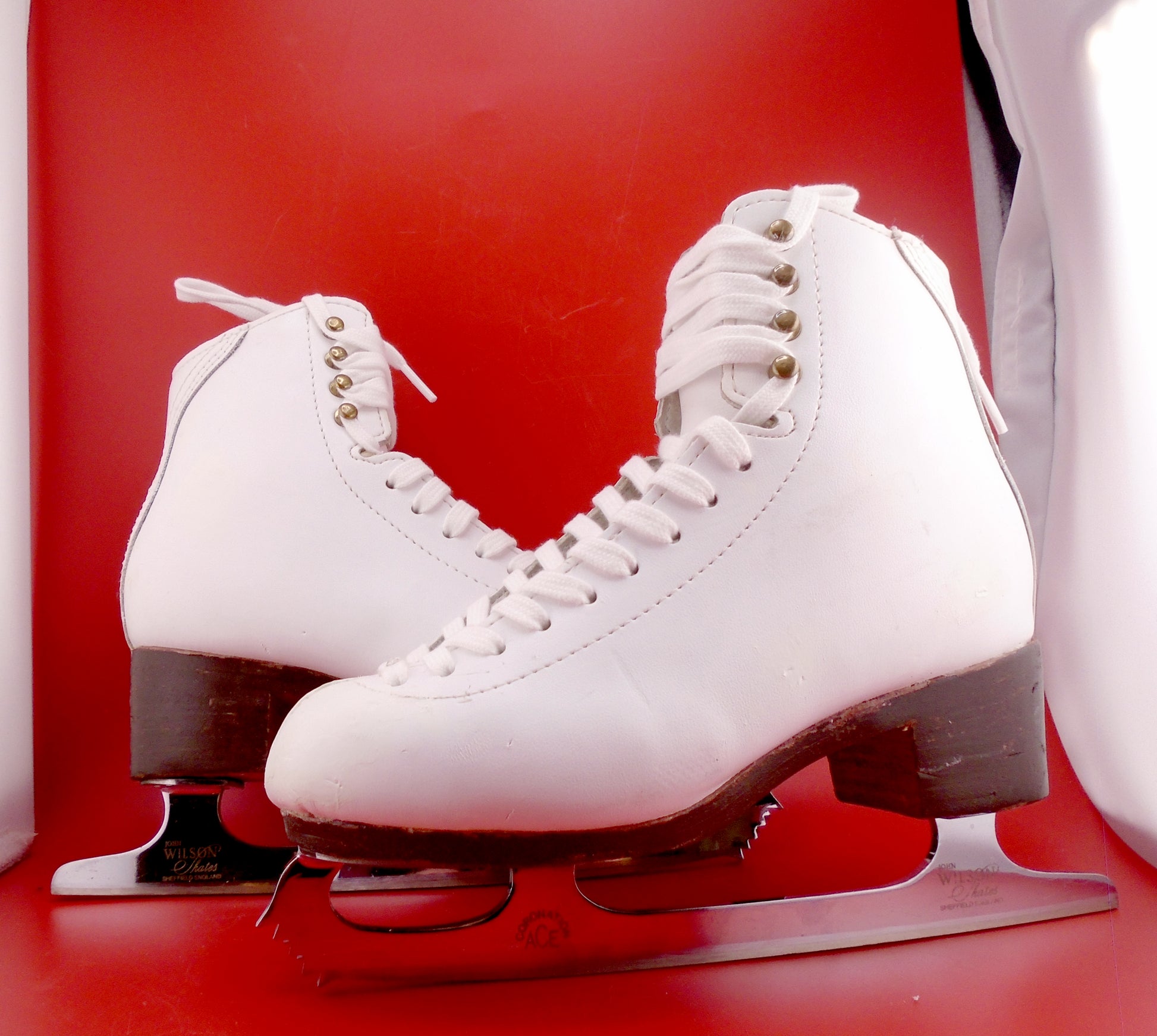 John Wilson ACE blades size 8" for Jackson 2D and Edea 210 | john-wilson-ace-blades-size-8-for-jackson-2d-and-edea-210 | Quality Gently Used Figure Skates