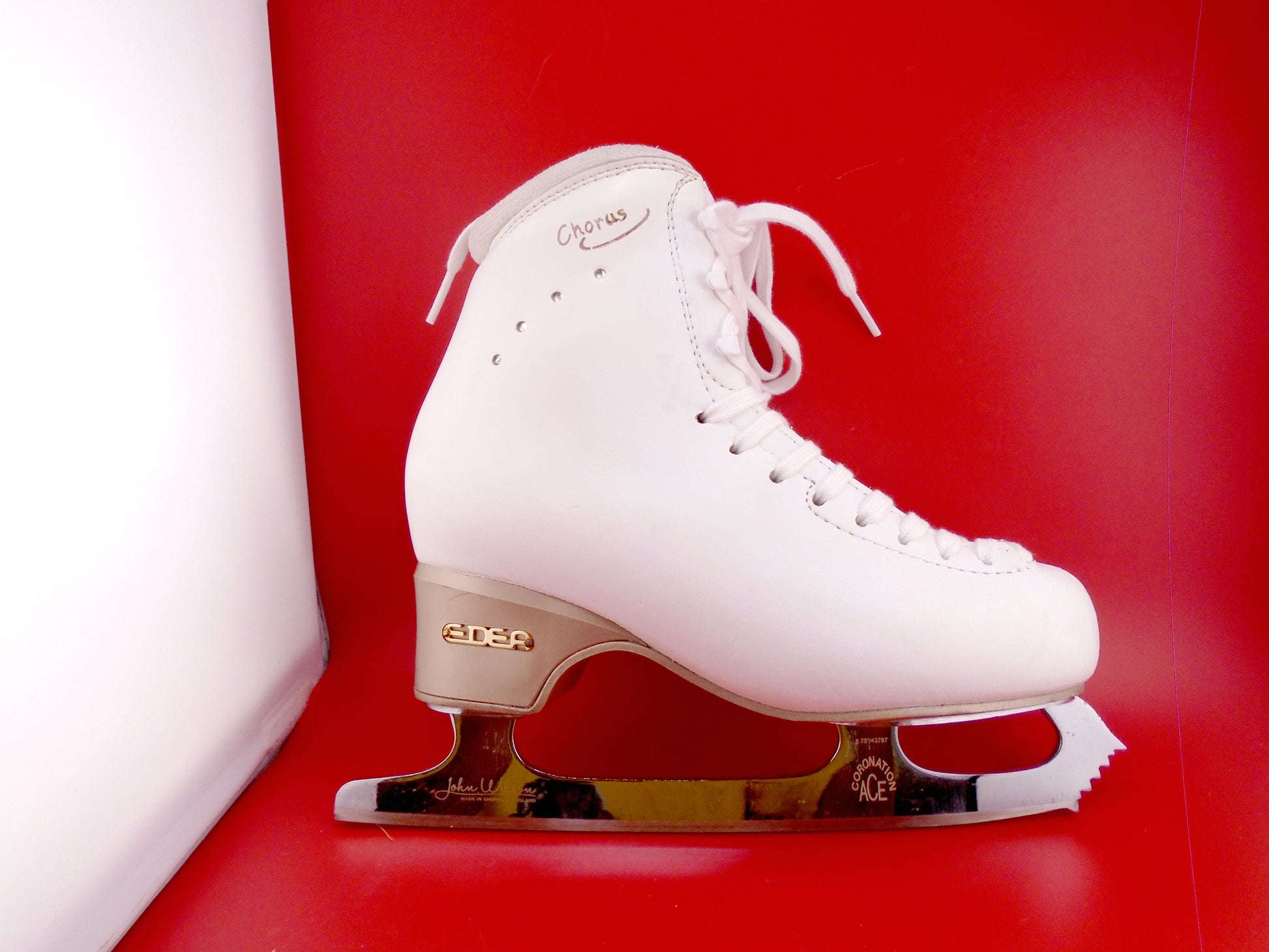 Gently Used Figure Skates Edea Chorus 235 B and Wilson ACE blades | edea-chorus-235-b-and-wilson-ace-blades | Quality Gently Used Figure Skates