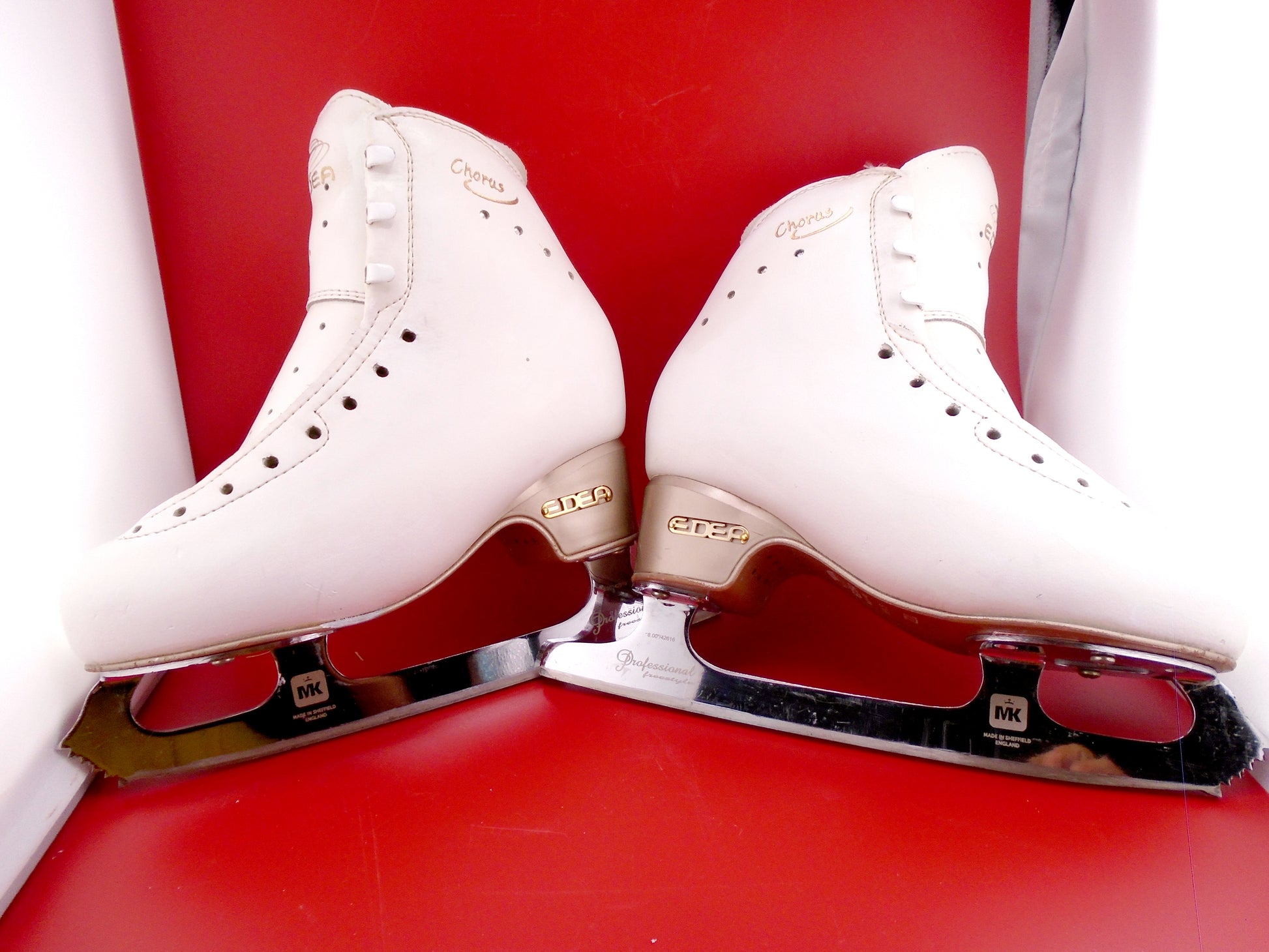 Gently Used Figure Skates Edea Chorus 220 C and MK Professional Blades $30 extra | edea-chorus-220-c-and-mk-professional-blades | Quality Gently Used Figure Skates